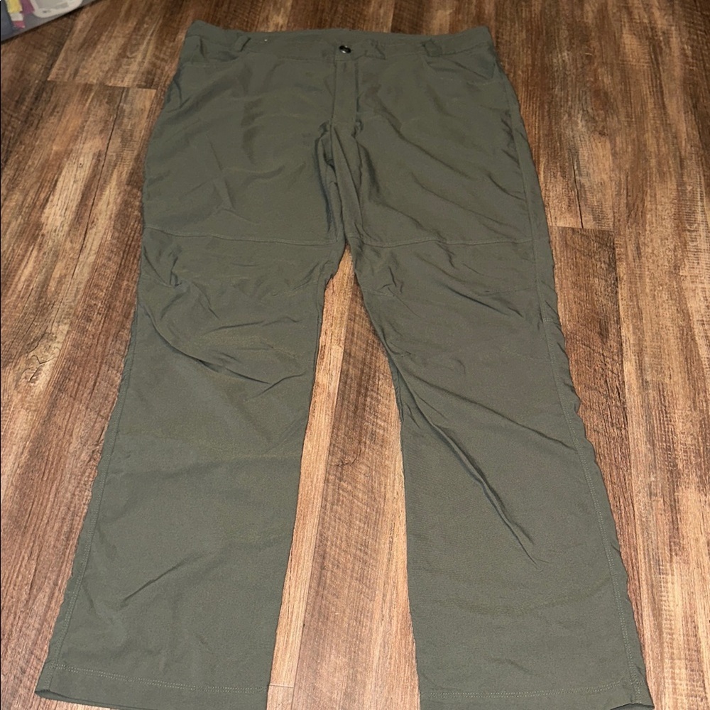 Columbia Cargo/Hiking‎ Green Pants size 38x30